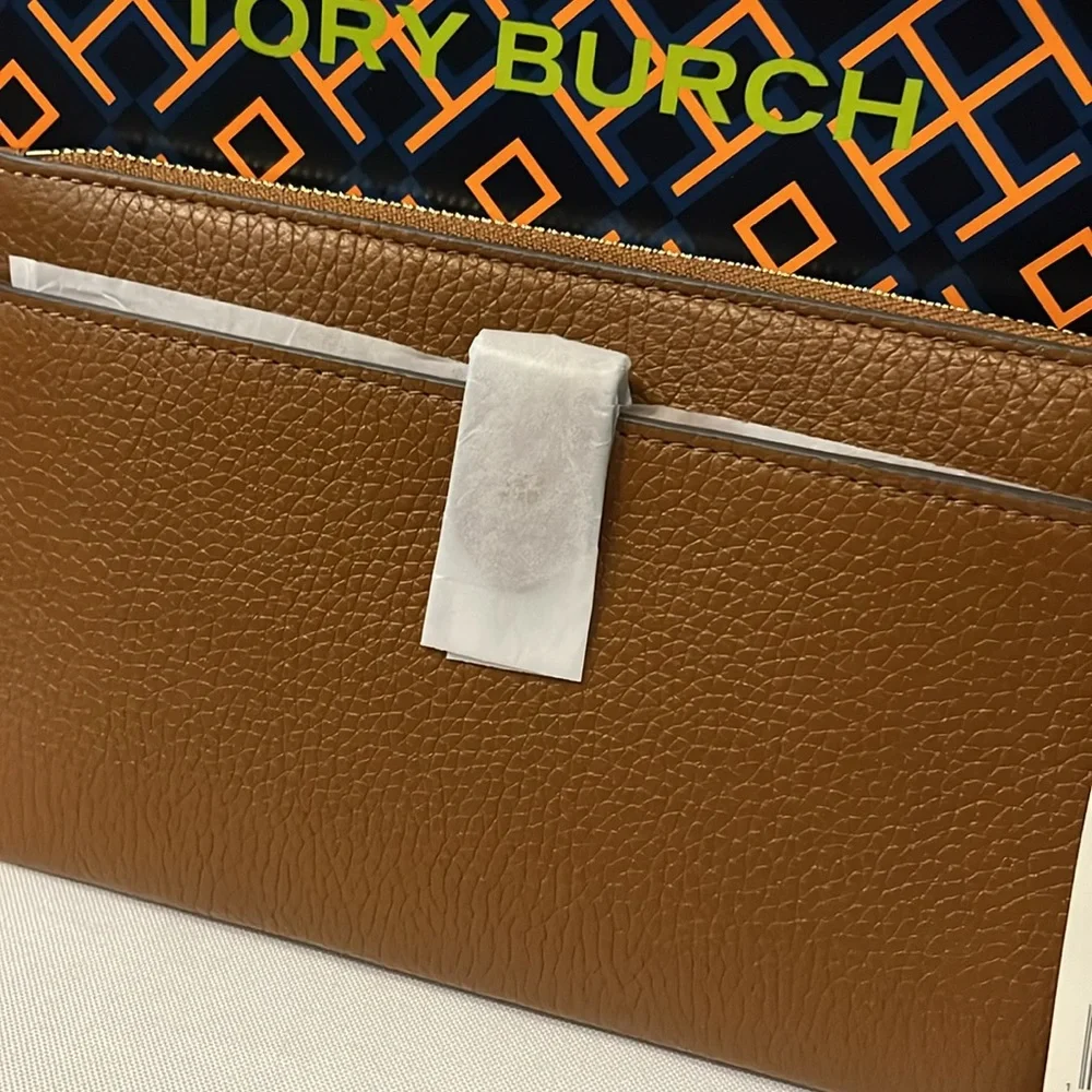 Tory Burch Chelsea Wallet Wristlet